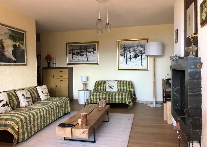 Renovated Mountain View Apartment - Les Eperviers